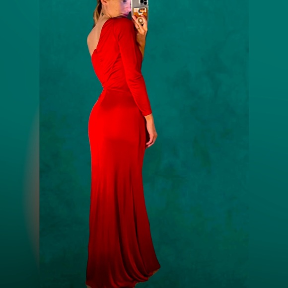 Red one shoulder long sleeve maxi dress - Picture 6 of 14